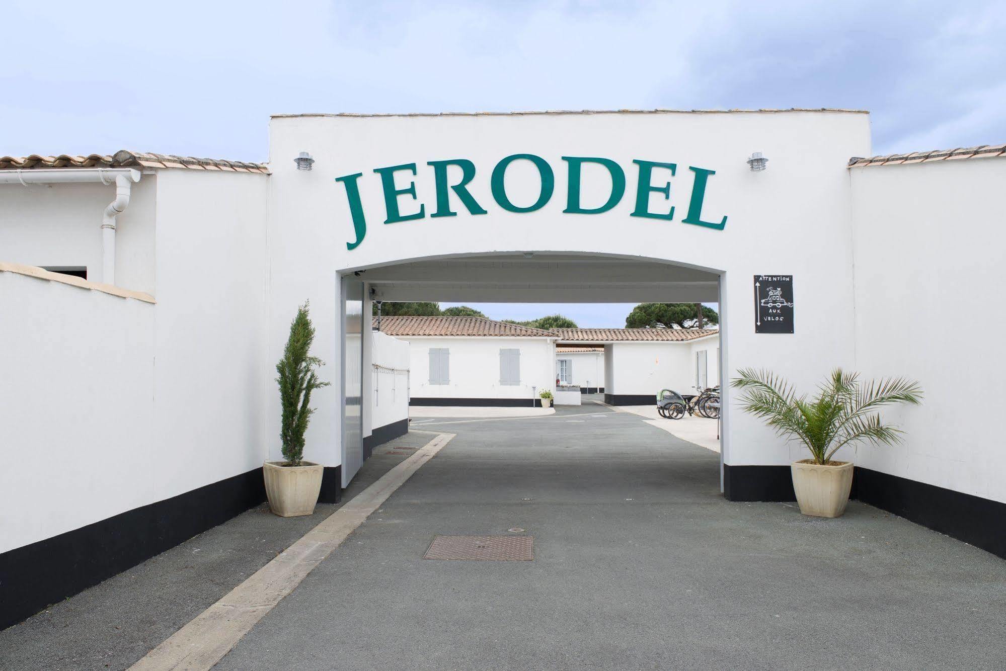 Hotel Jerodel 勒布瓦普拉热雷 外观 照片